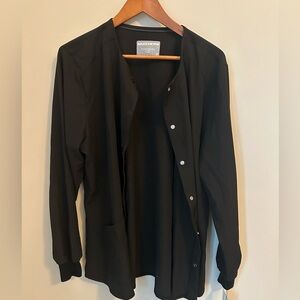 NWT Sketcher’s by Barco scrub uniform jacket. Snap buttons. Black. XL